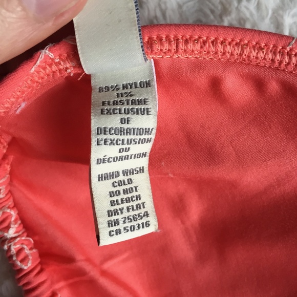 !SOLD! ABERCROMBIE & FITCH Coral String Triangle Bikini - Picture 7 of 7
